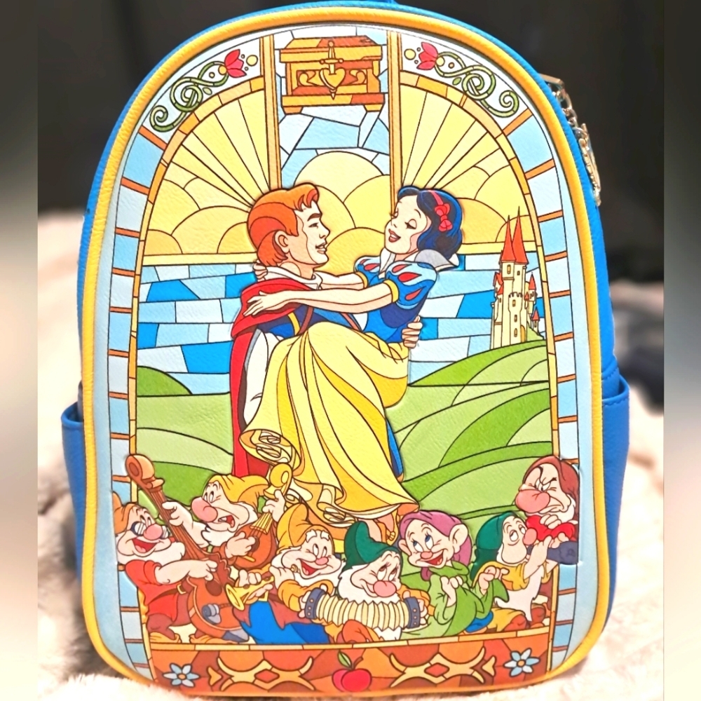 New With Tags Loungefly Stained Glass Snow White Mini Backpack Exclusive
